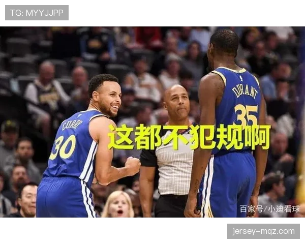 解读篮球“圆柱体原则”：判定合法防守与身体接触的关键